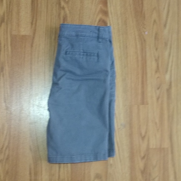 Shorts - Picture 2 of 2